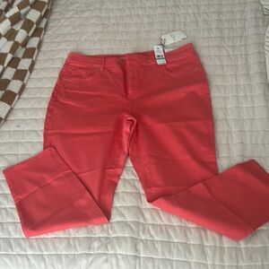Tommy Bahama High-Rise Jeans Slacks in Coral
